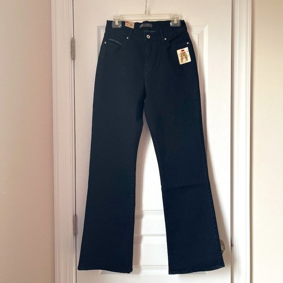 New Women's Levi's Perfectly Slimming Bootcut Jeans Black 10M/30 - Picture 1 of 4